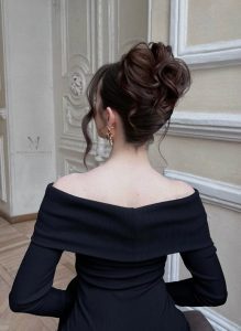 شینیون پیچ و تاب