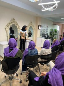 معرفی کامل دورههای آموزشی آرایشگری زنانه