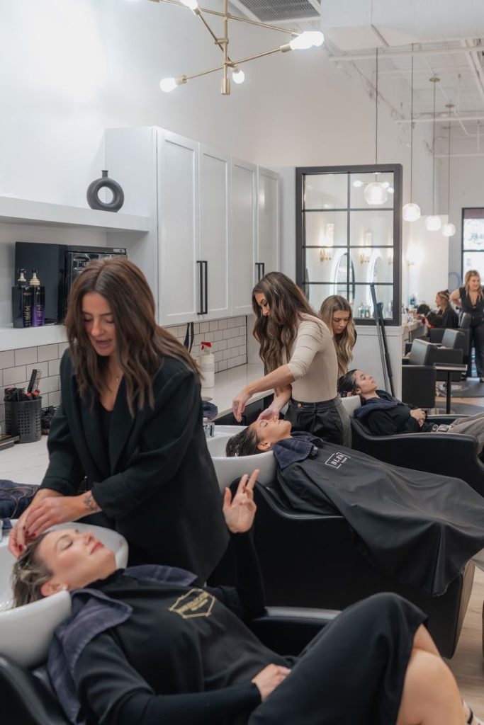 تجهیزات حرفه‌ای سالن